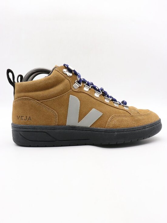 Veja Shoes - VEJA Roraima Brown Suede Women’s Size 8 Mid Top Sneakers Lace Up